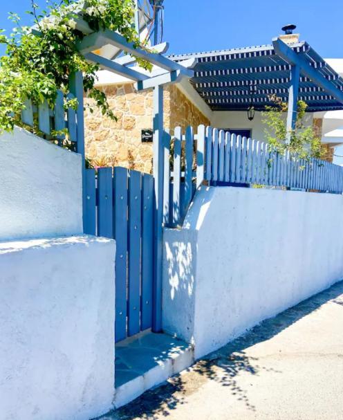 הוילה Giasemi Aegina, Modern House מראה חיצוני תמונה