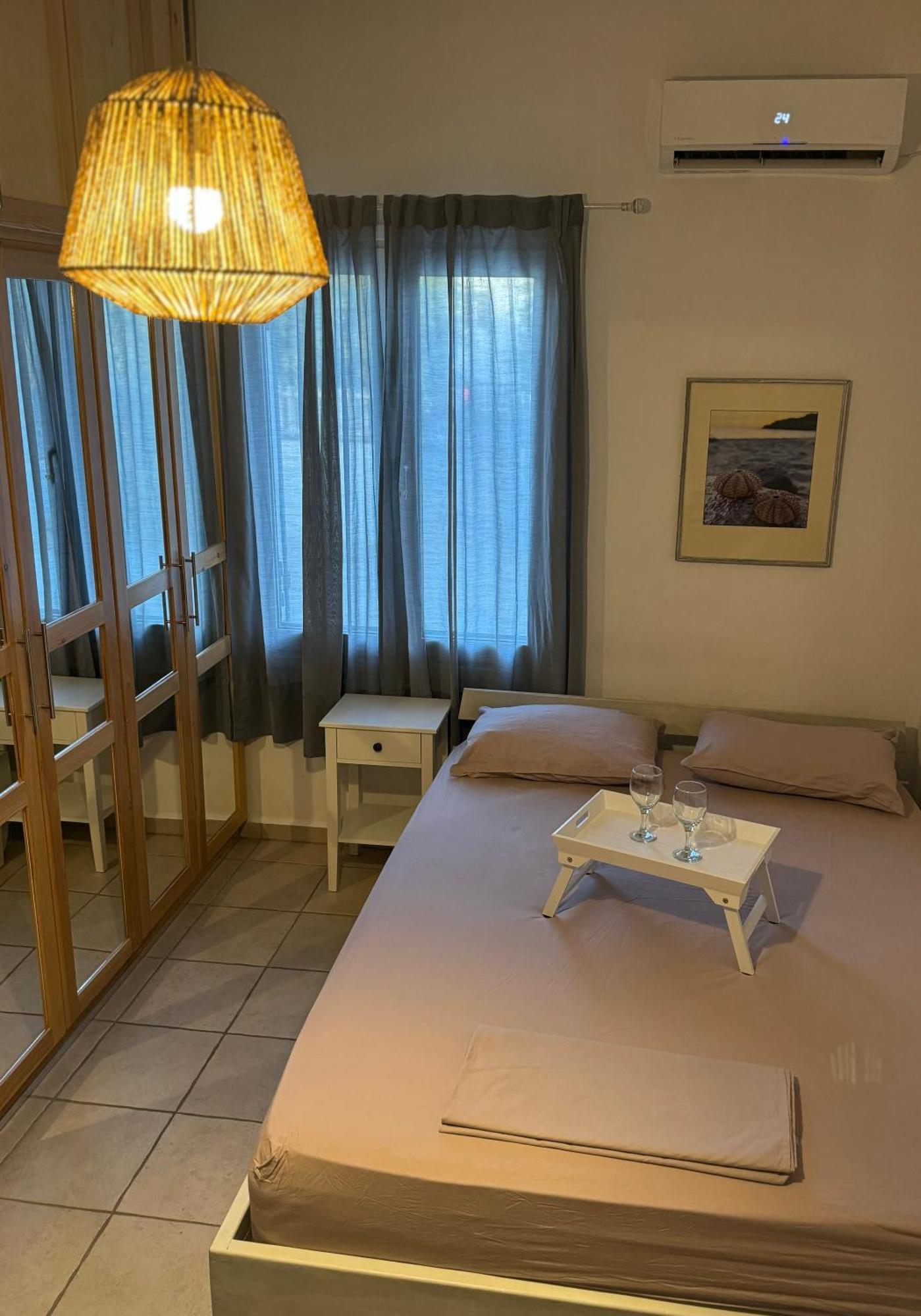 הוילה Giasemi Aegina, Modern House מראה חיצוני תמונה